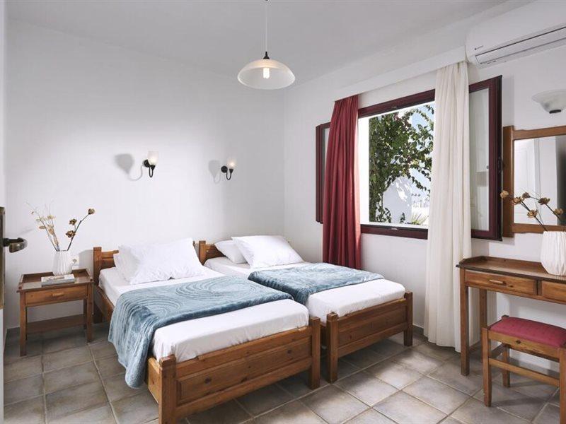 Eva Suites & Apartments Agia Marina 외부 사진