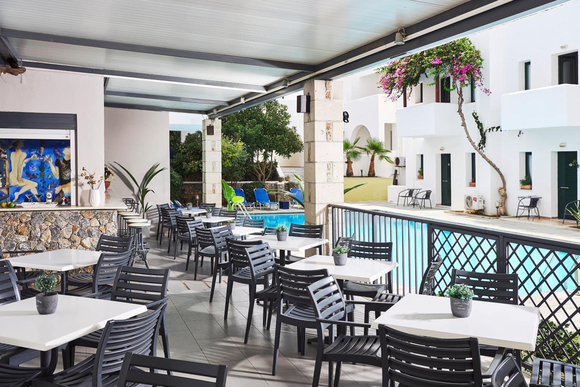 Eva Suites & Apartments Agia Marina 외부 사진