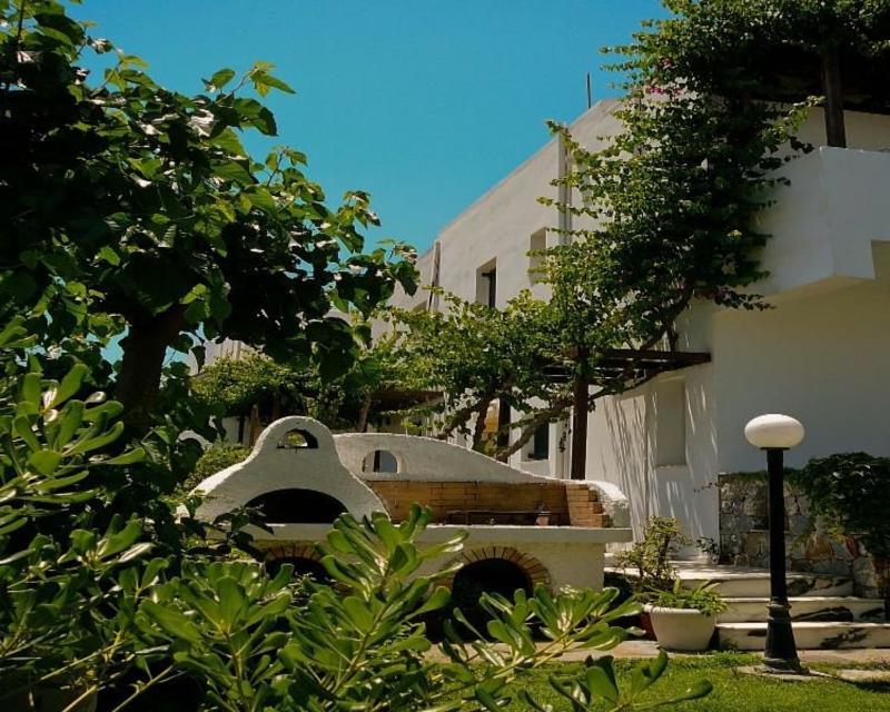 Eva Suites & Apartments Agia Marina 외부 사진